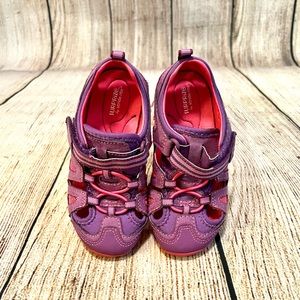 Surprize by Stride Rite Sandals Size 8